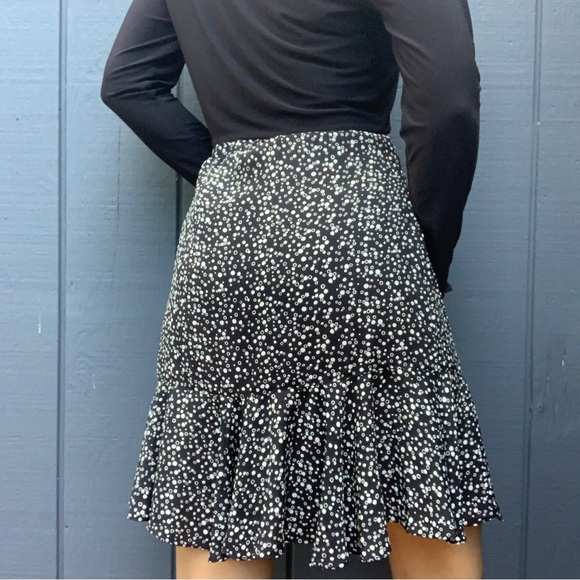 SOLD!!Max Studio polka dot scrunch tie skirt Sz XL - Picture 4 of 4